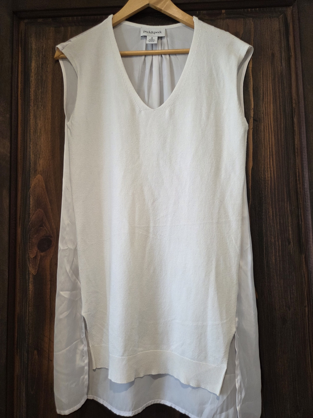 Peck & Peck White V-Neck Sleeveless Layered Tunic